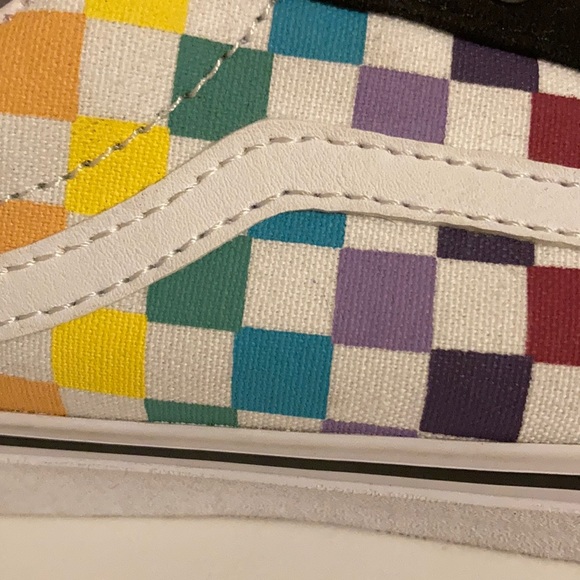 Girls vans shoes - Picture 2 of 6